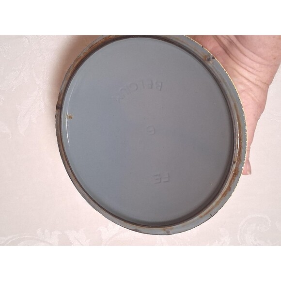 Cast Iron Pot Lid Belgium 6 Yellow - Picture 2 of 4